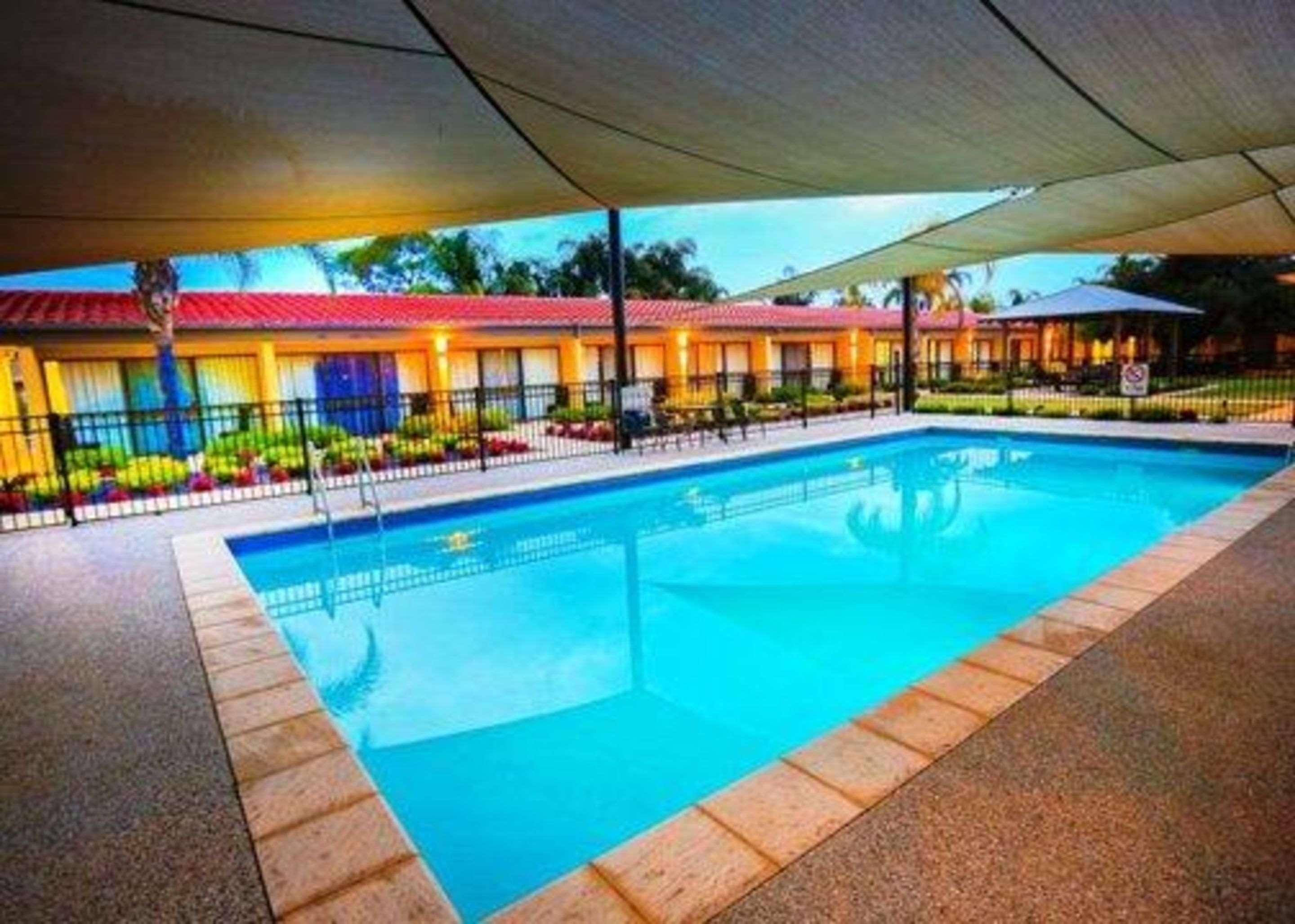 Comfort Inn Deakin Palms Mildura Exterior foto