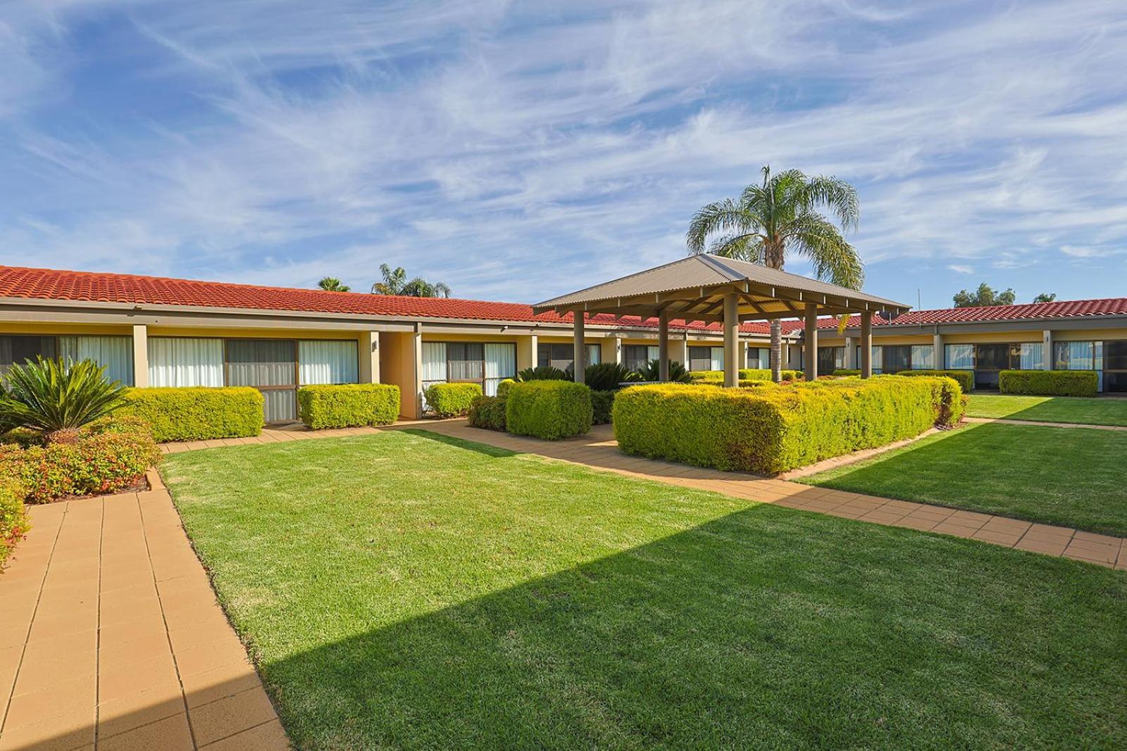 Comfort Inn Deakin Palms Mildura Exterior foto